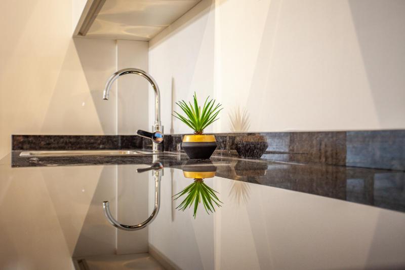 MyFlats Luxury Downtown - image 17