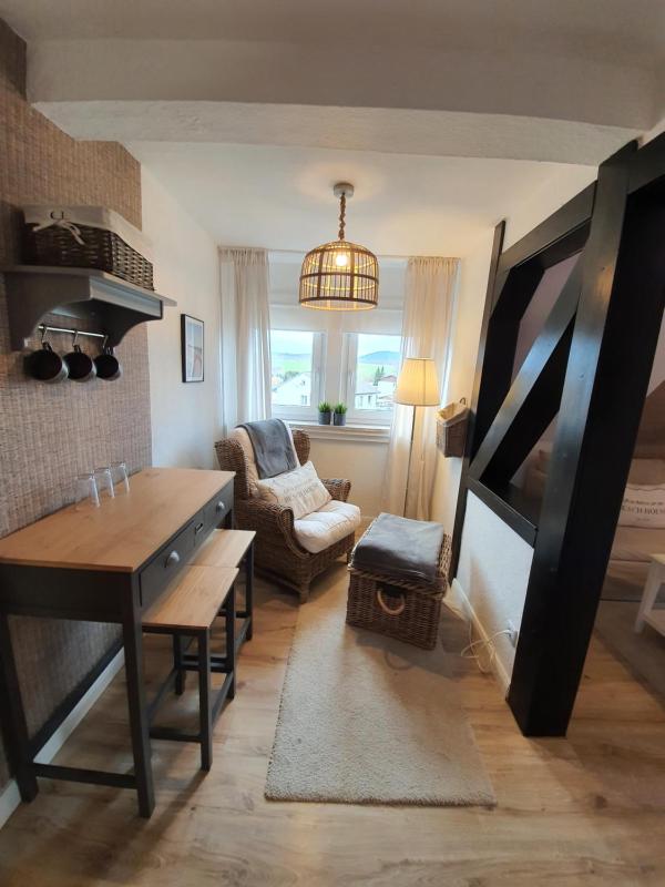 Superior Family Room image 1