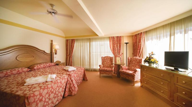 Suite with Terrace image 1