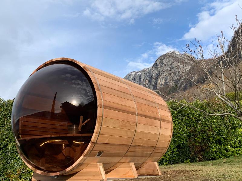 Apartment with Lake View image 4