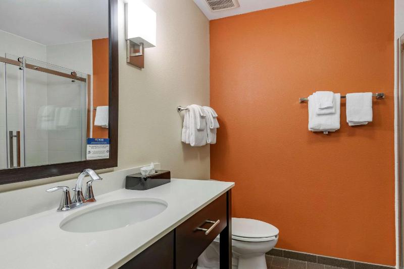 King Room - Non-Smoking image 3