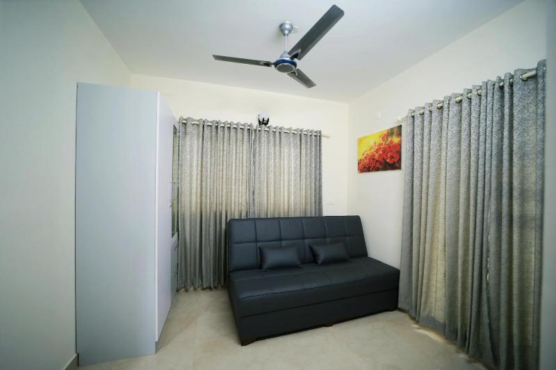 Green Royale Living Spaces - Luxury Serviced Apartments - image 9