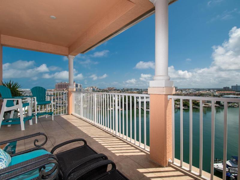 Harborview Grande 803 - image 13