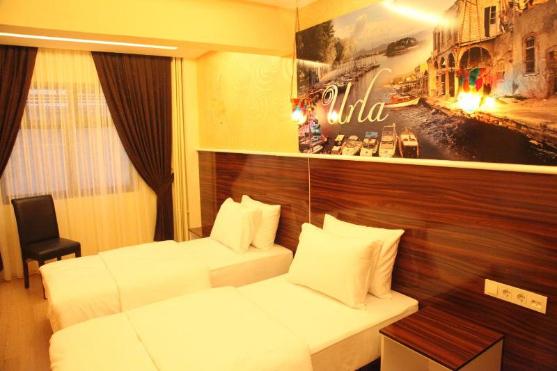 Standard Single Room image 2