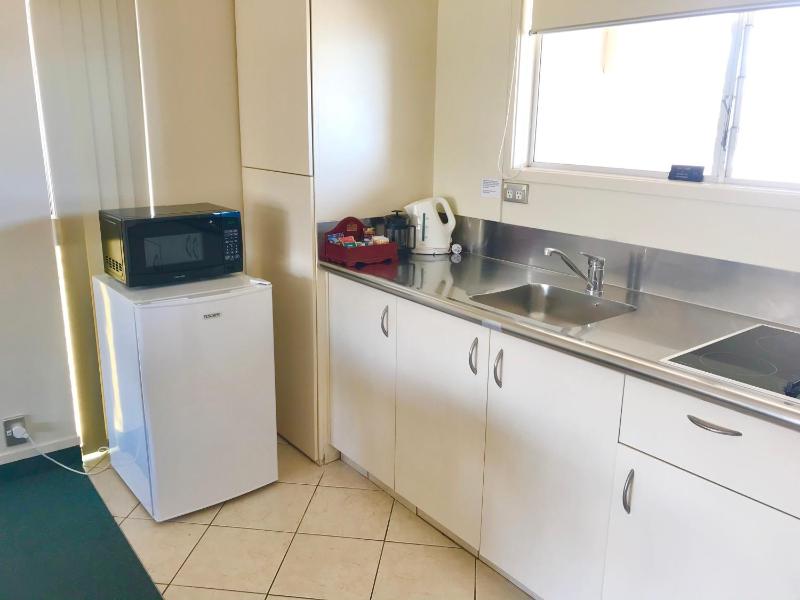 Tui Oaks Motel - image 6
