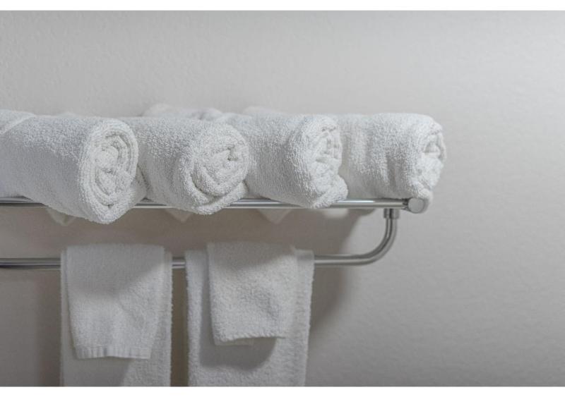 Double Room with Two Double Beds - Accessible (Roll-in Shower) image 4