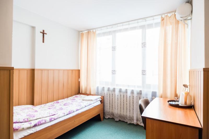 Single Room - Disability Access image 1