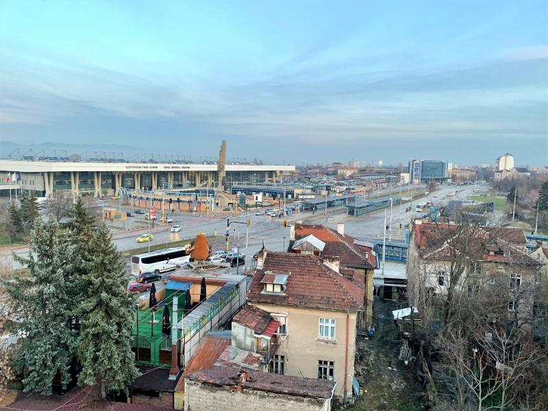Studio with Terrace image 3