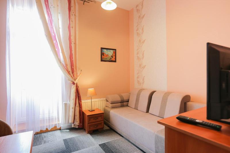 Single Room image 1