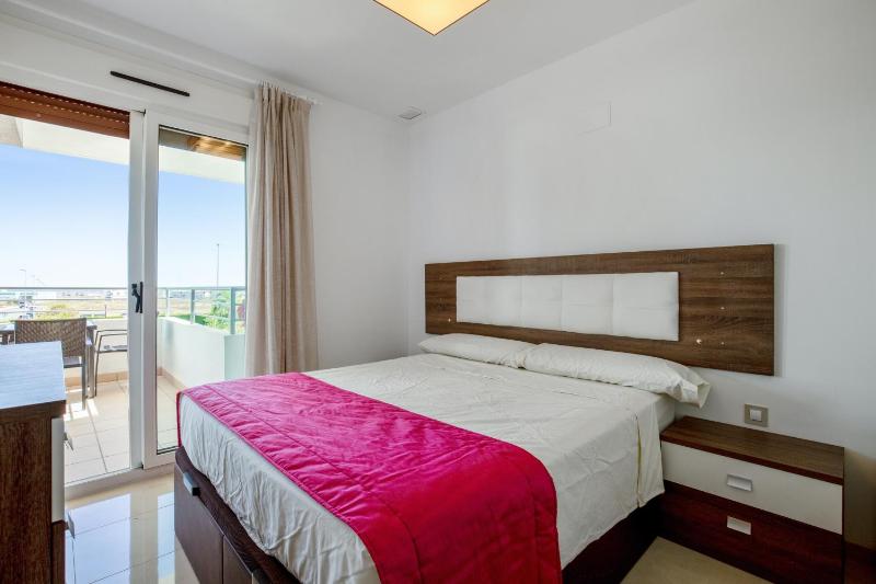 Spacious Apartment in Orihuela with Sea View - image 11