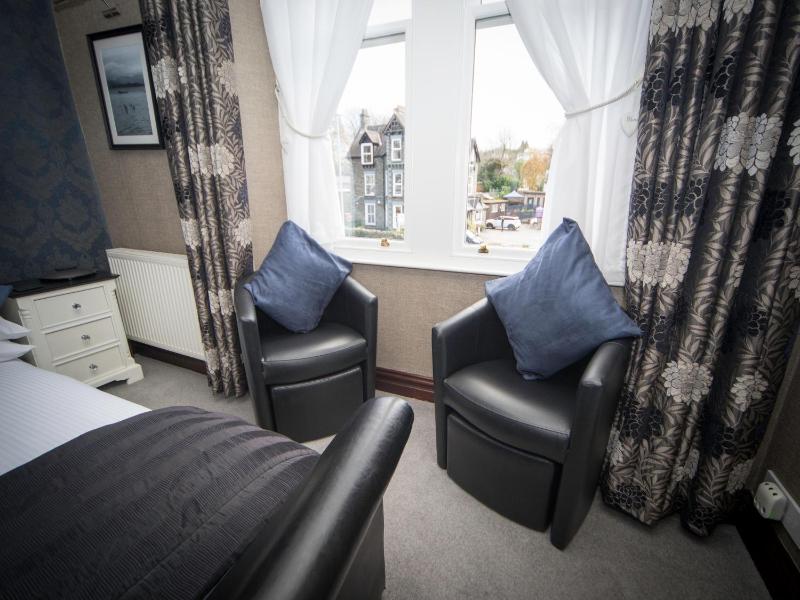 Superior King Room image 2