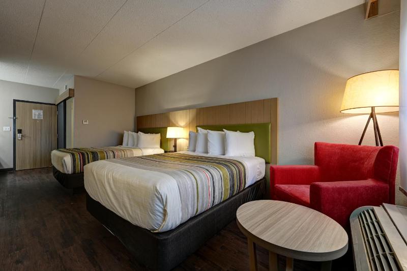 Standard Room with Two Queen Beds image 1