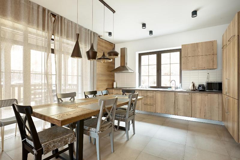 Three-Bedroom Chalet image 4