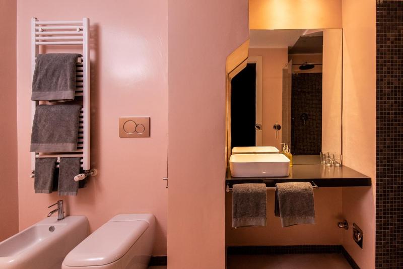 Superior Double Room image 3