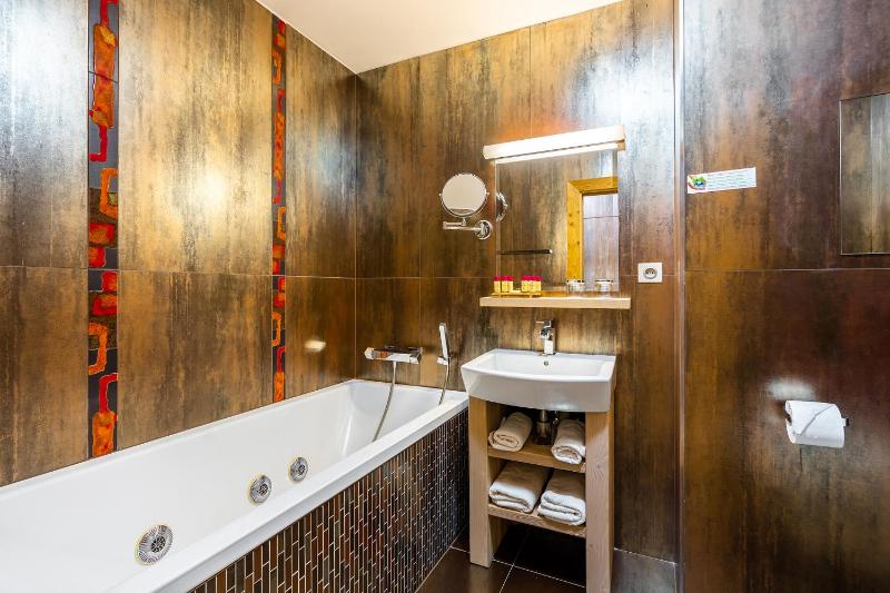 Duplex Apartment in Main Hotel Building image 2