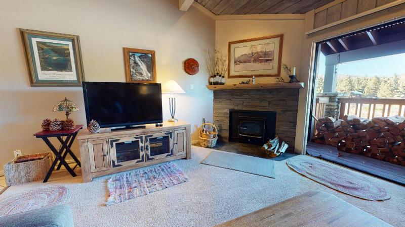 Summit 34 Apartment - image 8