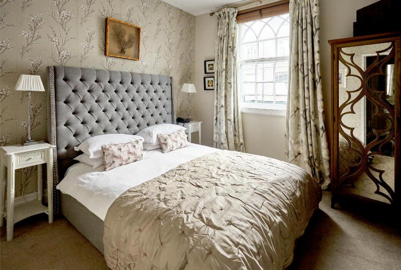 Standard Double  Room image 1