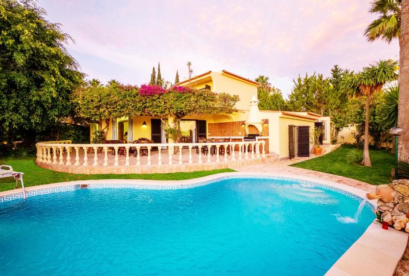 Villa Bantayan - Tranquilidade Piscina e BBQ em Albufeira - image 9