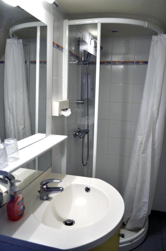 Double Room with Sea View image 3