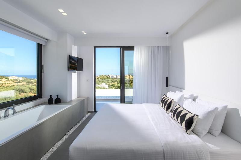 Cocoon Luxury Villas - image 40