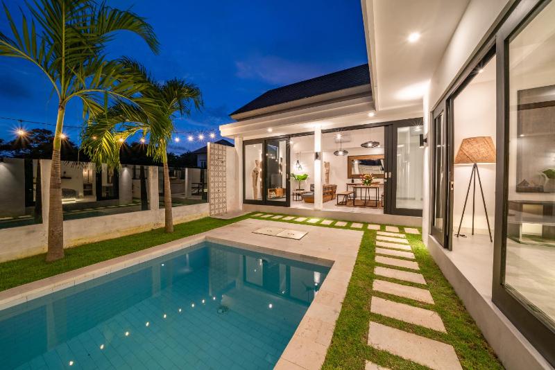 Villa Isyan - 3 bdr - Canggu - Best location - image 5
