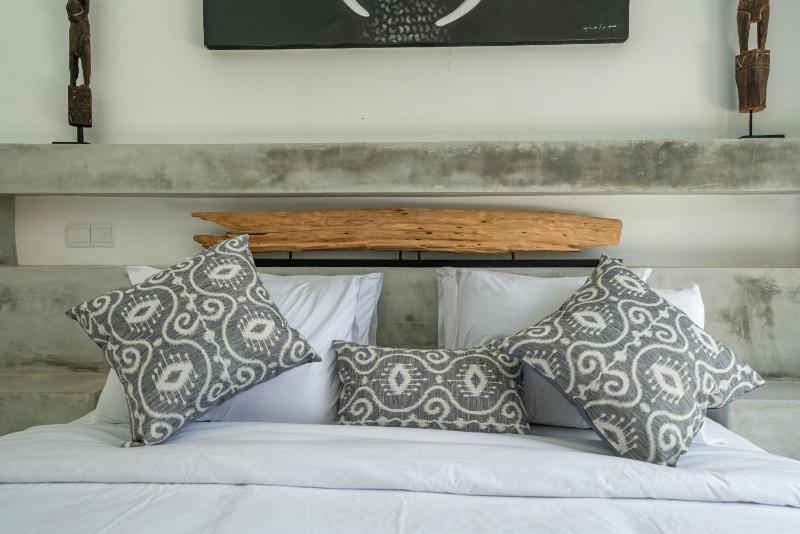 Villa Isyan - 3 bdr - Canggu - Best location - image 9