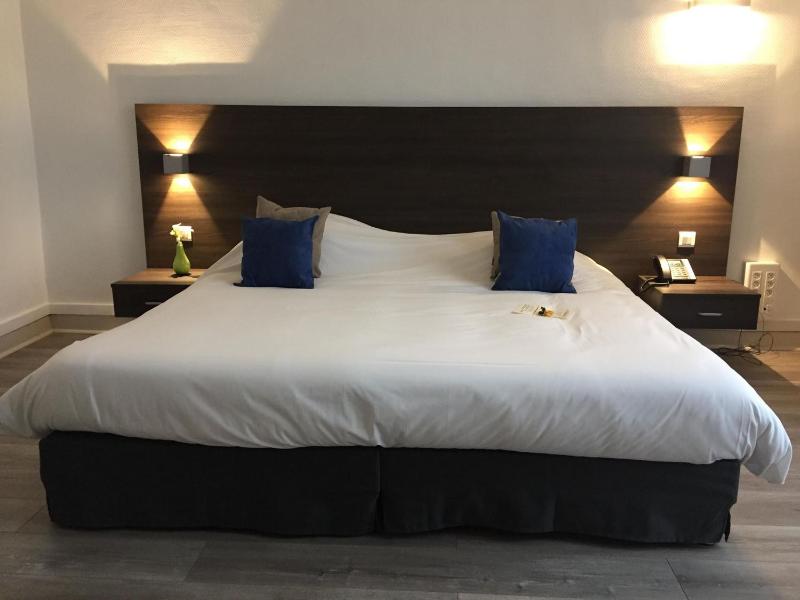 Suite image 1