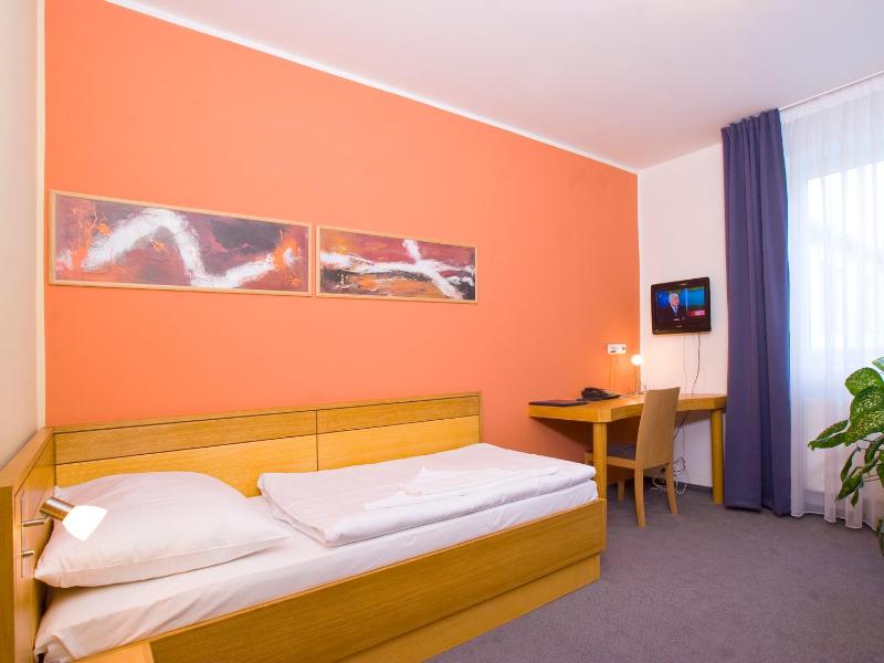 Economy Single Room image 1