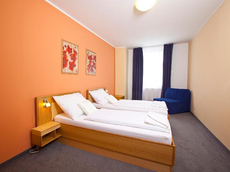 Two-Bedroom Suite image 2