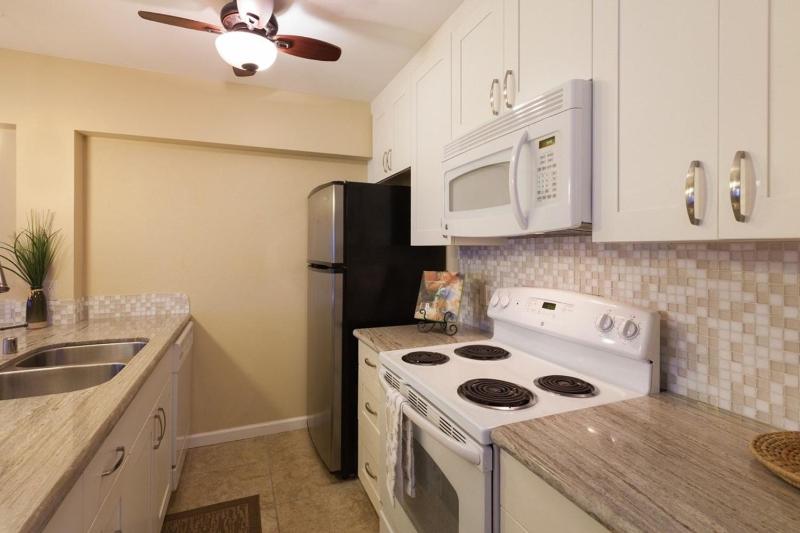 Banyan Tree 403C by Casago Kona - On the Pacific - image 23
