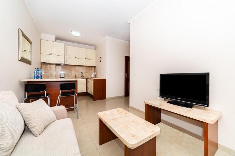 Beige - Neptun Park by OneApartments - image 2