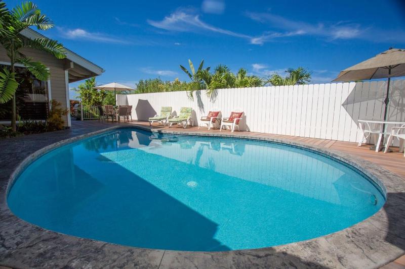 Hale Nani Loa - White Sands Beach Home with Private Pool by Casago Kona - image 19