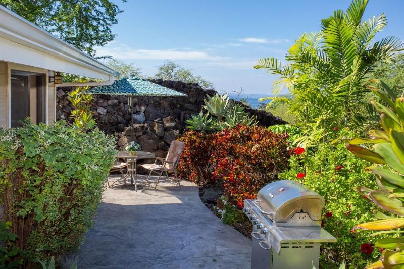 Hale Nani Loa - White Sands Beach Home with Private Pool by Casago Kona - image 27