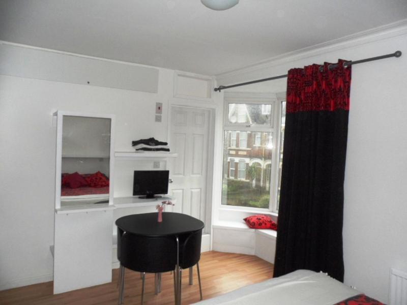 Galway Guest House - image 45