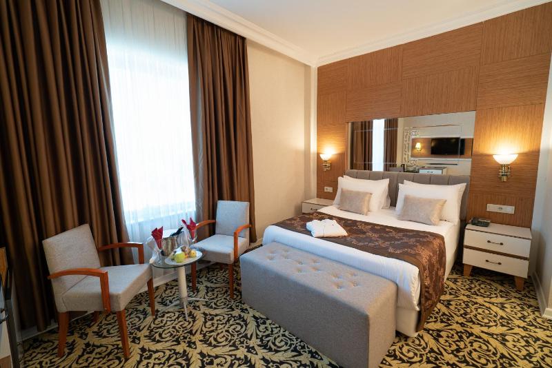 Junior Suite image 3