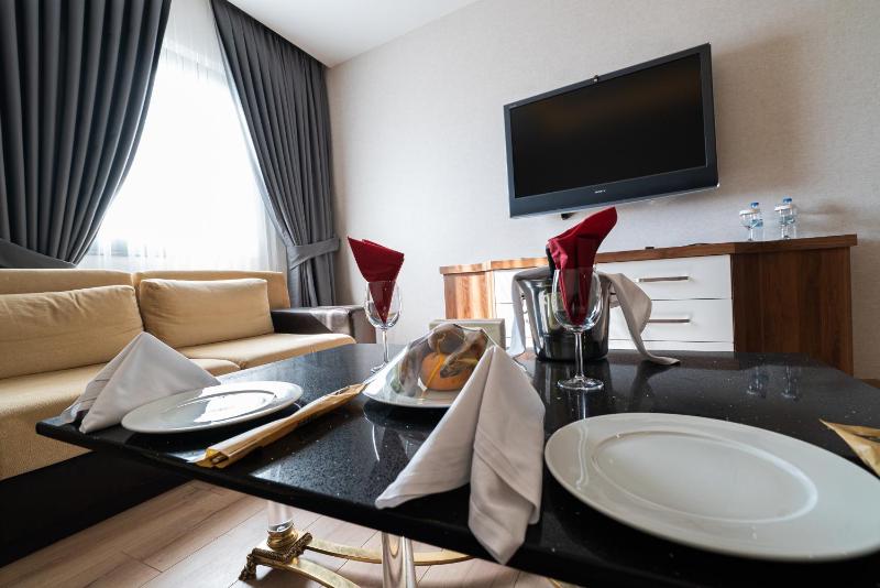 King Suite image 4