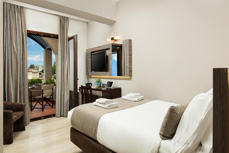 Single Room with Sea View image 3
