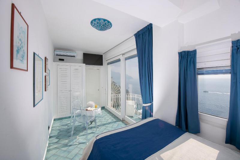 Hotel La Ninfa - image 22
