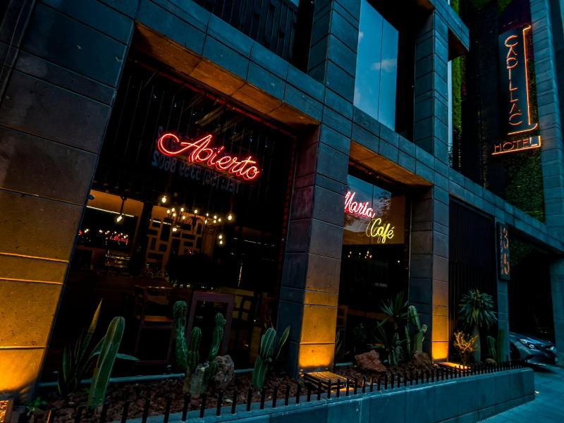Cadillac Hotel Boutique - image 44
