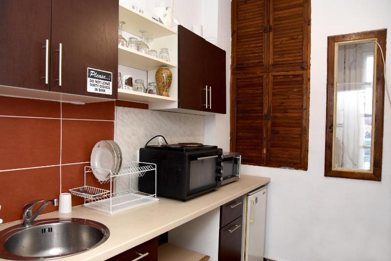 Single Room with Private External Bathroom image 3
