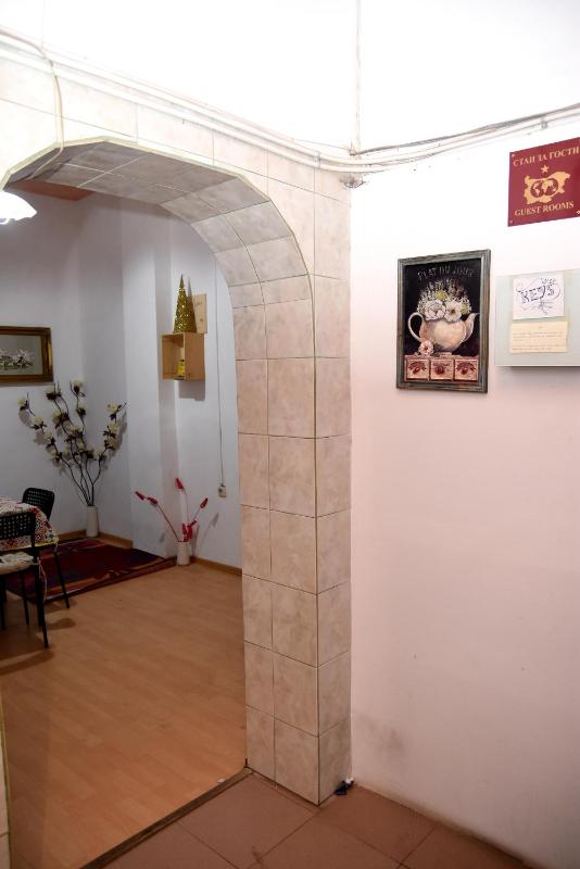 Deluxe Double Room with Private Bathroom image 1
