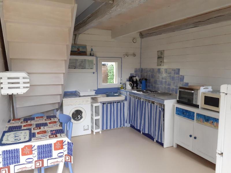 Gite au calme avec terrasse et parking prive - image 41