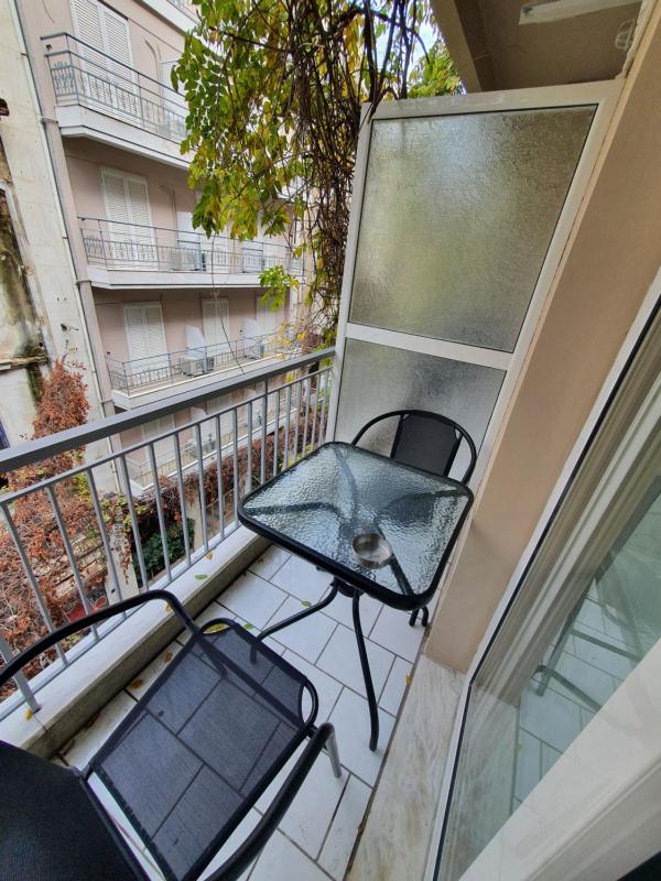 Double Room with Balcony image 2