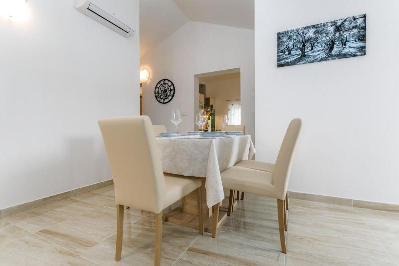 Apartment Mare - image 4
