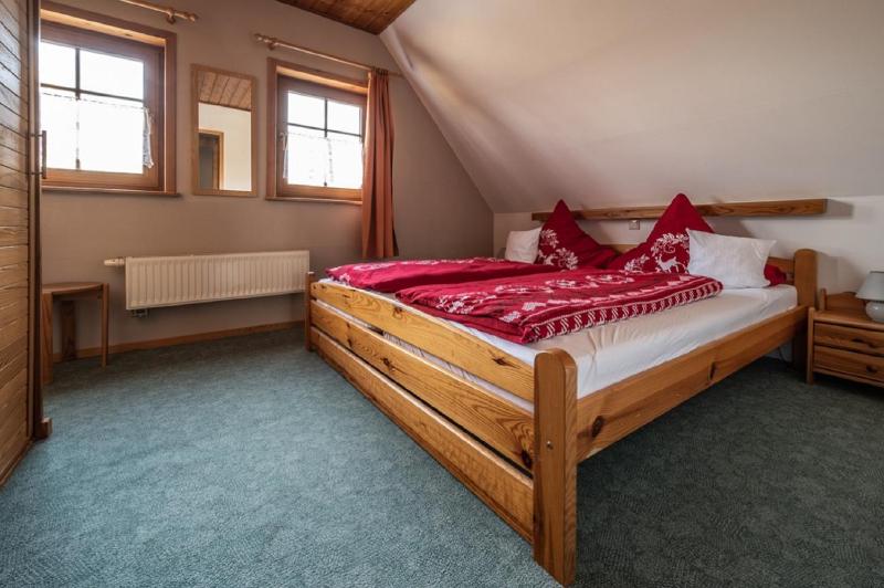 Two-Bedroom House image 2