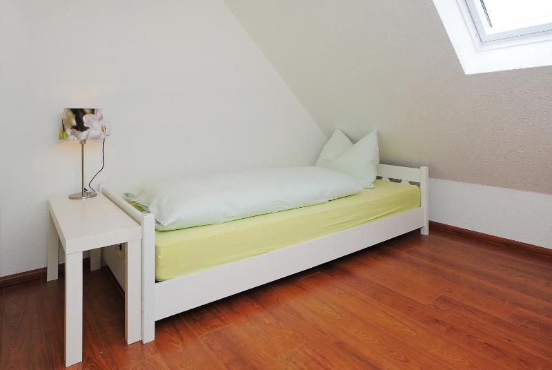 Two-Bedroom House image 3