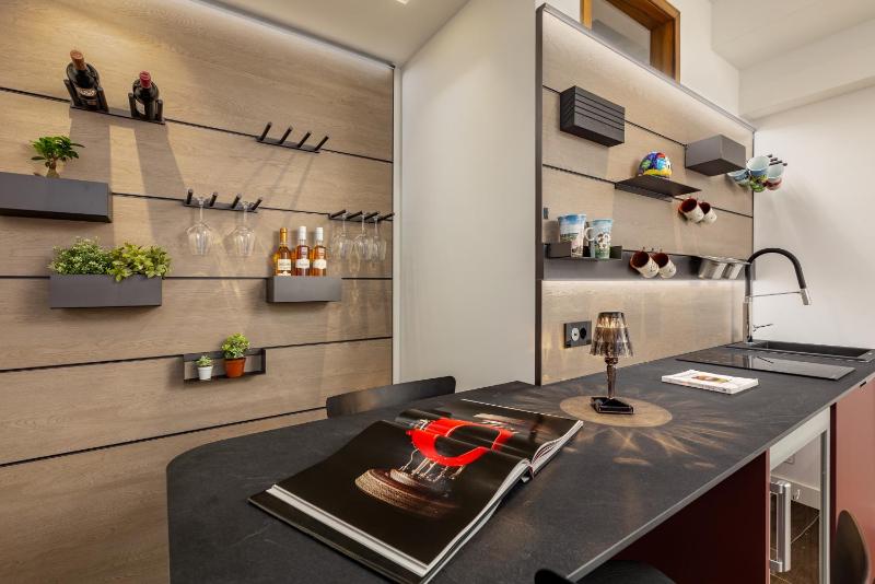 Qui Vicino boutique rooms and suites - image 13