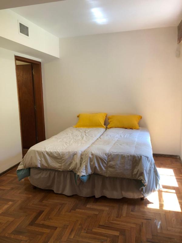 Casa con pileta y jardín - Centro Mendoza - 3 habitaciones - image 16