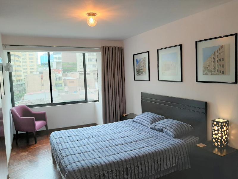 Miraflores Kennedy's Park Apartment - image 2