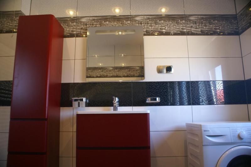 Four-Bedroom House image 3